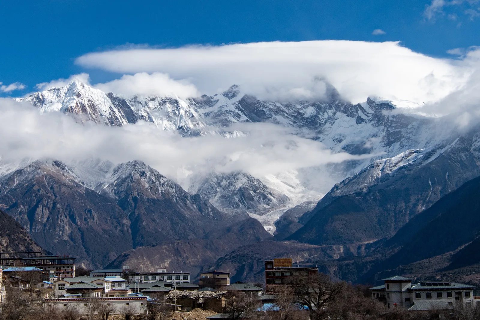 Namcha Barwa seen from the valley approach
