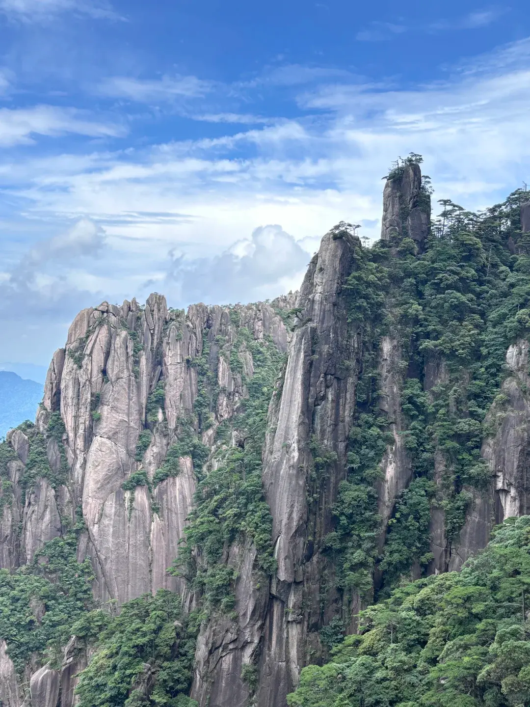 Sanqing Mountain granite pillars and pine trees at dawn